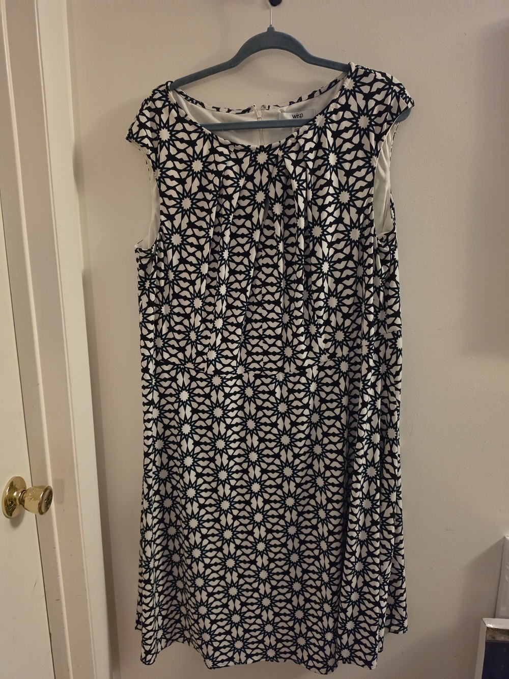 Wisp Sleeveless Black & White Patterned Women’s Dress Size 20w,from Stitchfix